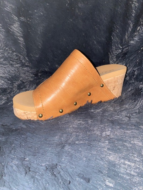 Cognac Wedges